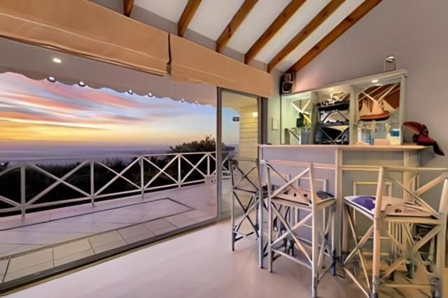 Cape Rose Cottage - Penthouse In Camps Bay Kapstaden Eksteriør billede
